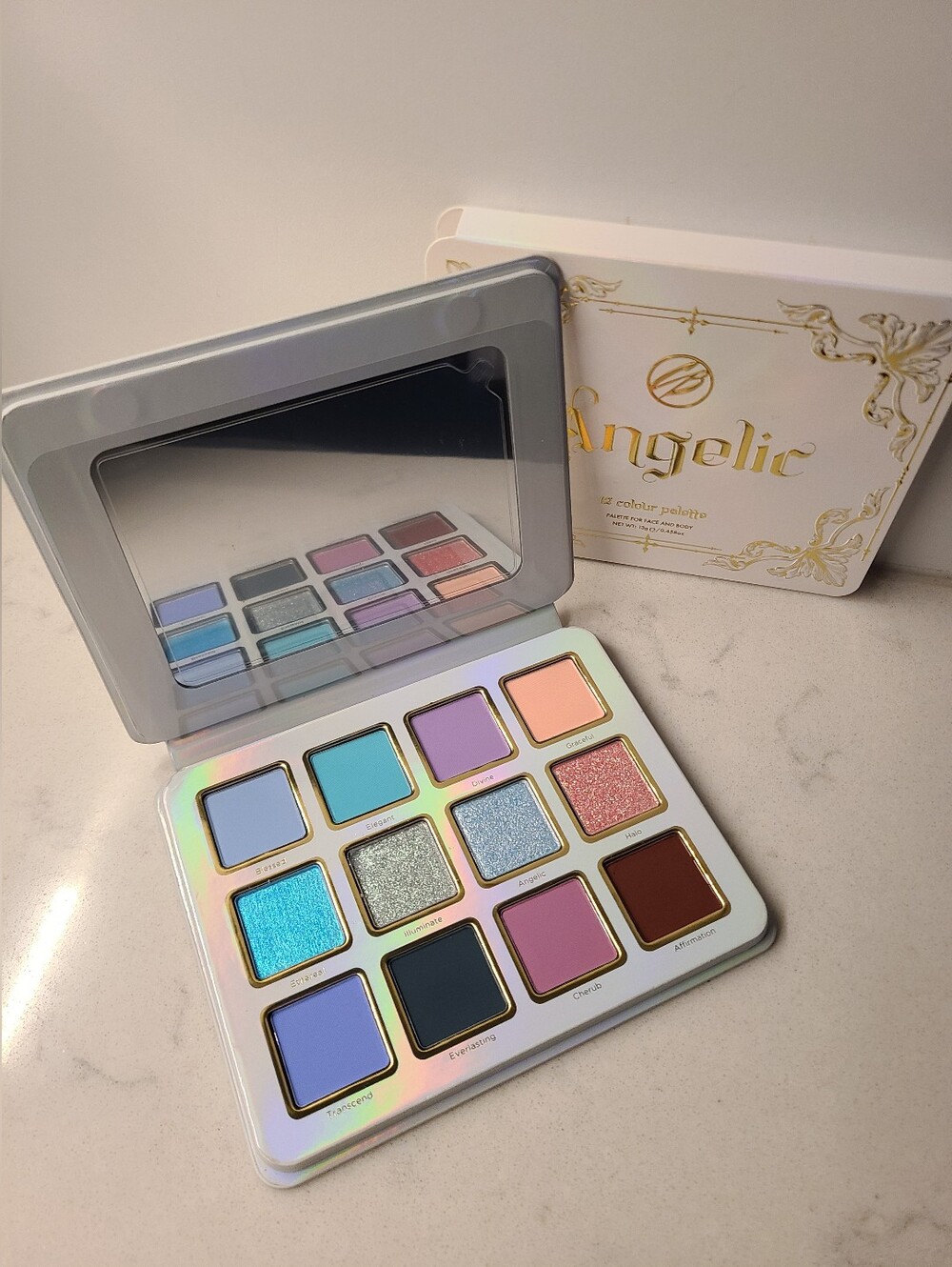 Cosmic Brushes Angelic Eyeshadow Palette